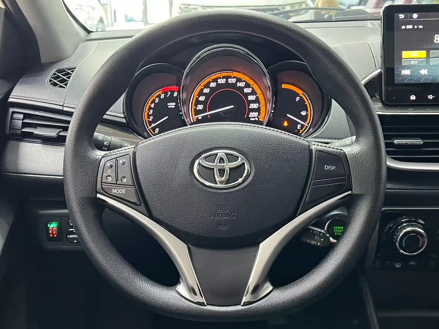 Toyota YARiS L Zhi Xuan 2022 Zhi Xuan X 1.5L CVT Premium Edition фото 9