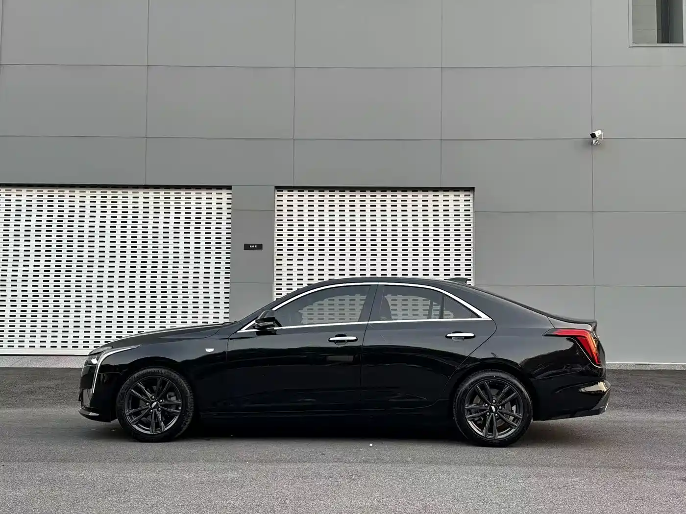CADILLAC CT4
