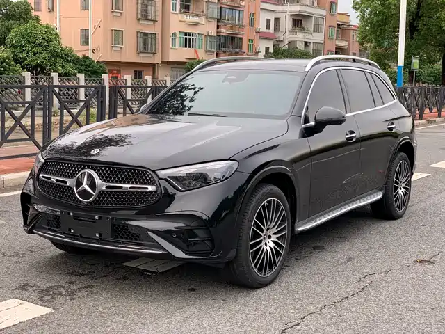 Mercedes-Benz GLC 2025 GLC 300 L 4MATIC Luxury 5-seater