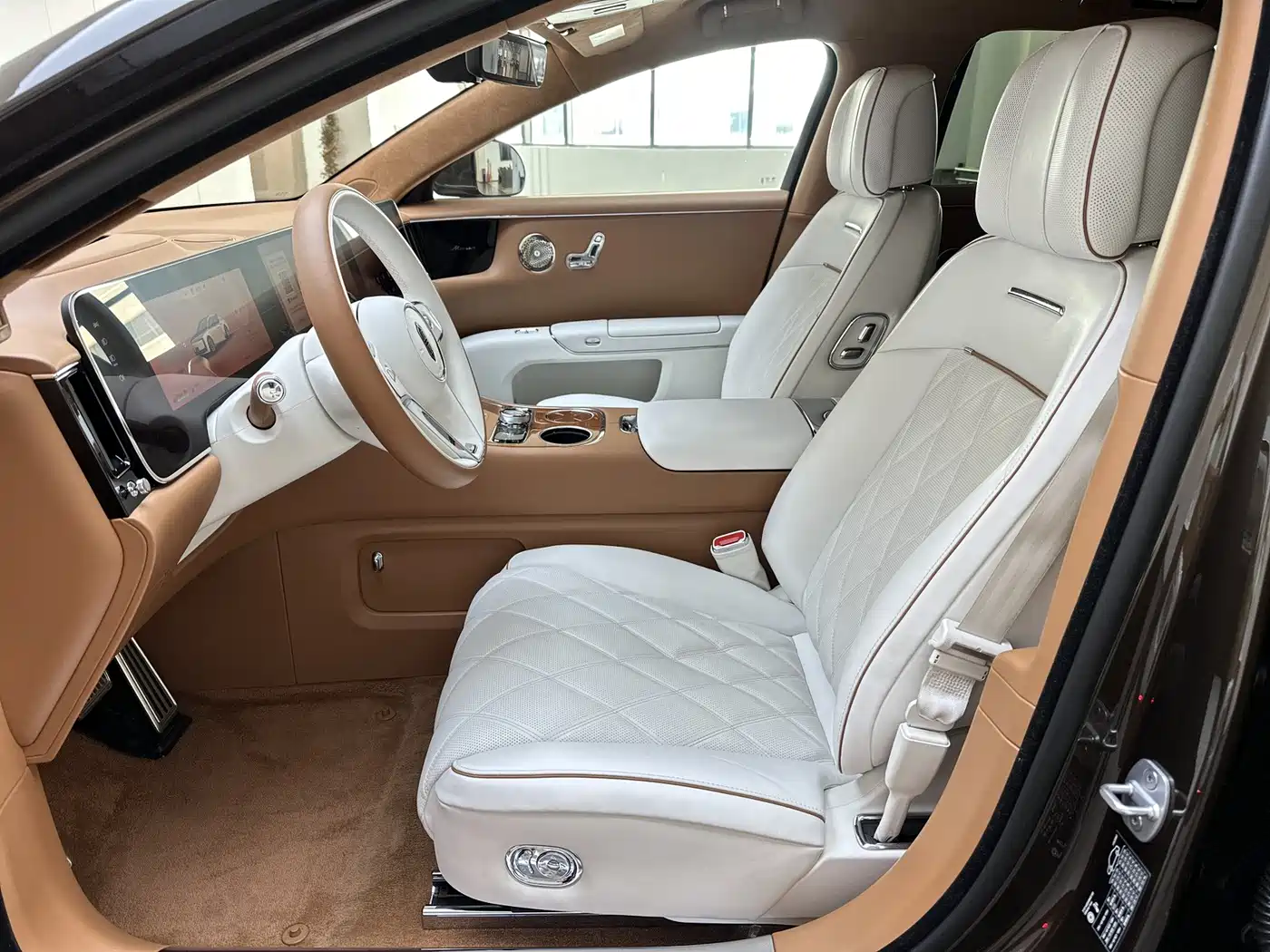 Zunjie S800 2025 Model Extended Range Starlight Premium Edition 5-Seater фото 9