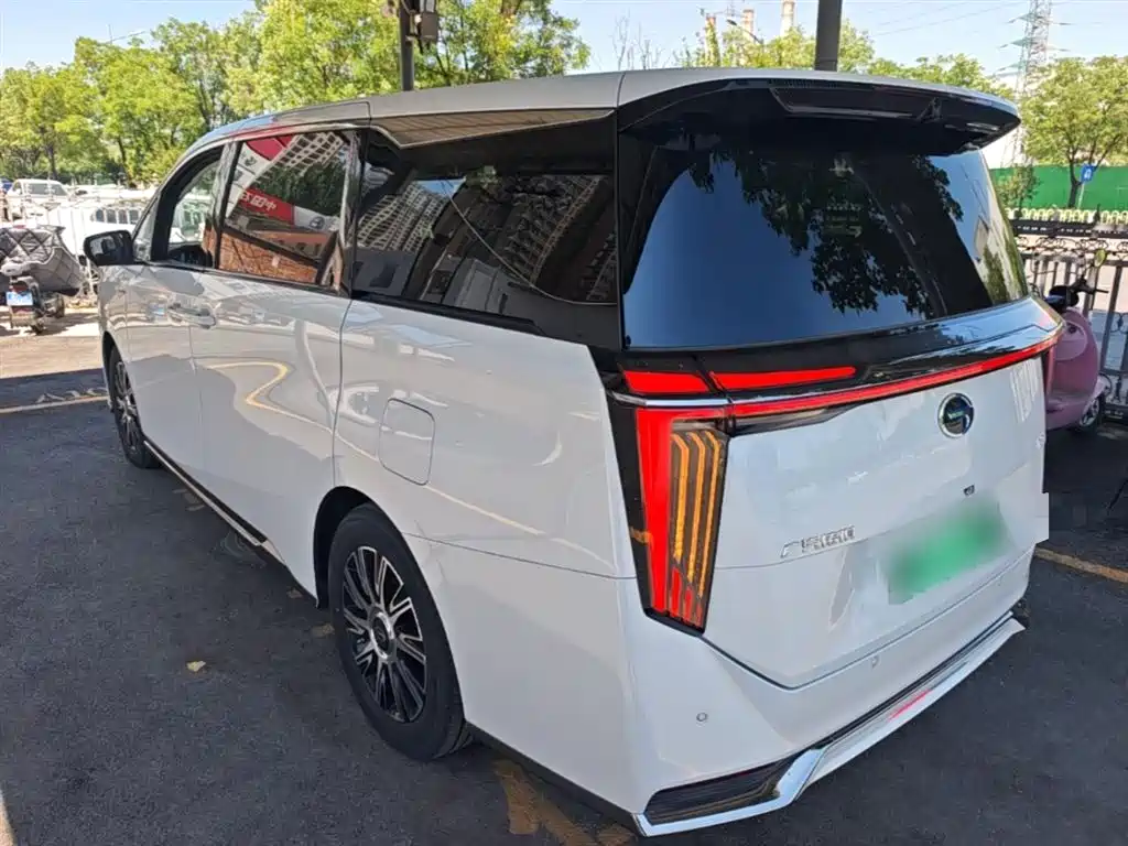GAC Trumpchi Trumpchi E9 2023 E9 MAX фото 5