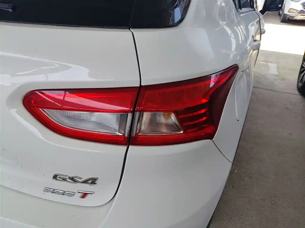 GAC Trumpchi Trumpchi GS4 2017 235T Automatic 2WD Elite фото 8