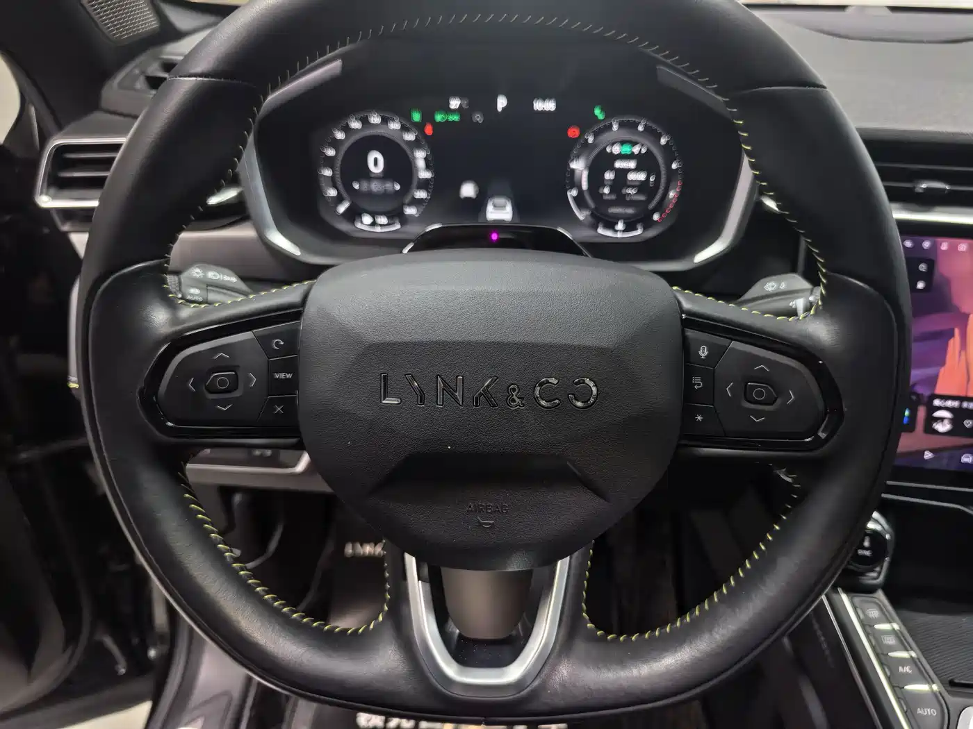 Lynk & Co 05 2023 2.0TD 2WD Halo фото 6