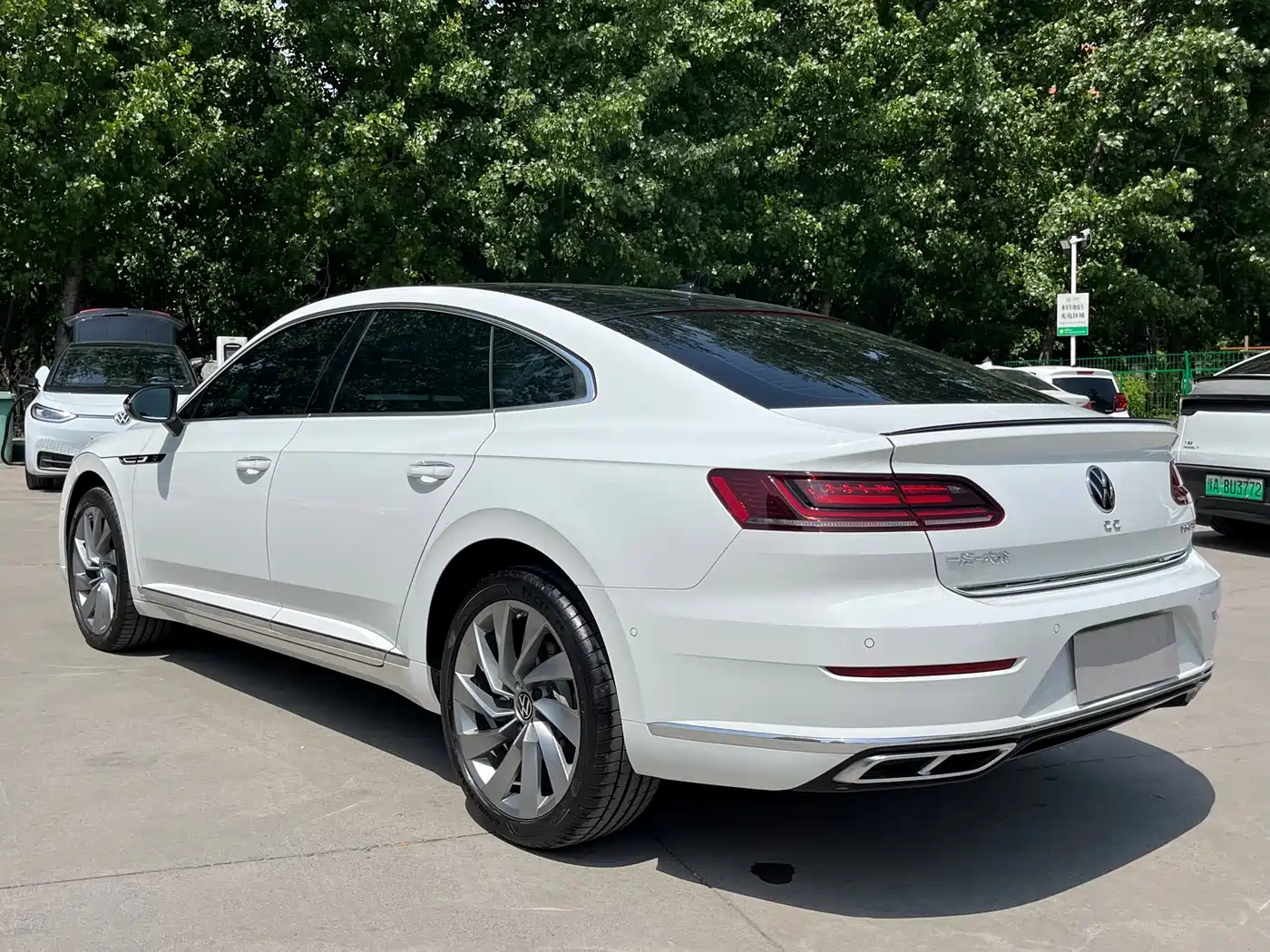 Volkswagen FAW-Volkswagen CC 2024 380TSI Eye-catching Public Sharing Edition фото 22