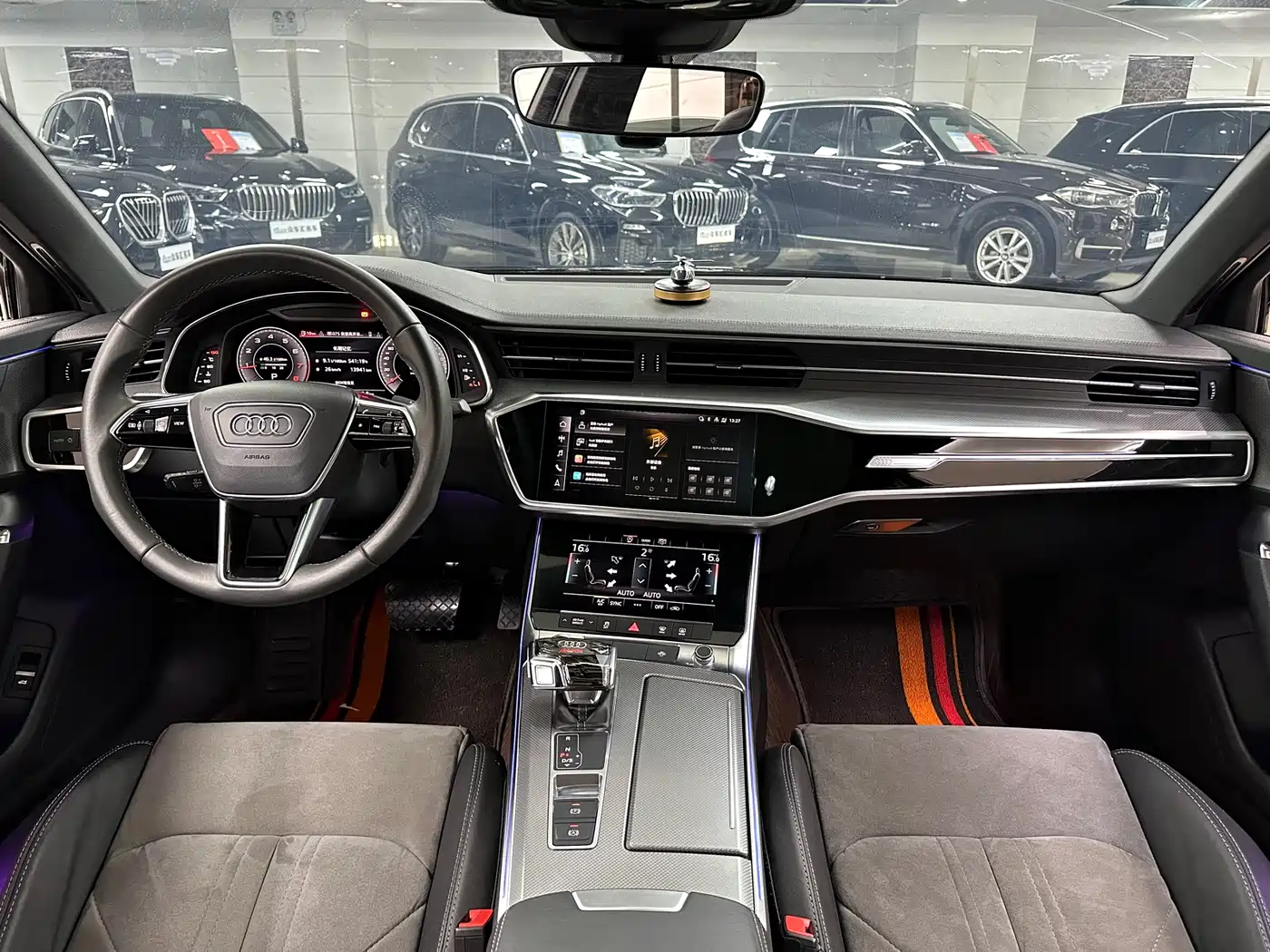 Audi A6L 2021 40 TFSI Luxury Sport фото 11
