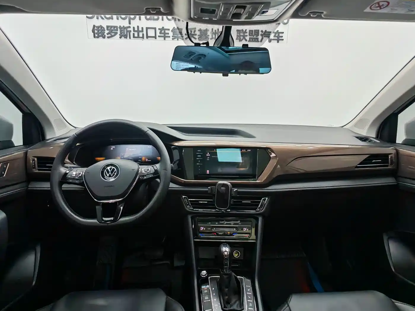 Volkswagen Tharu 2022 280TSI 2WD Comfort фото 10