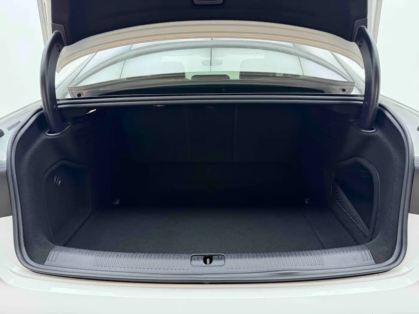 Audi A4L 2020 40 TFSI Fashion Dynamic Edition фото 21