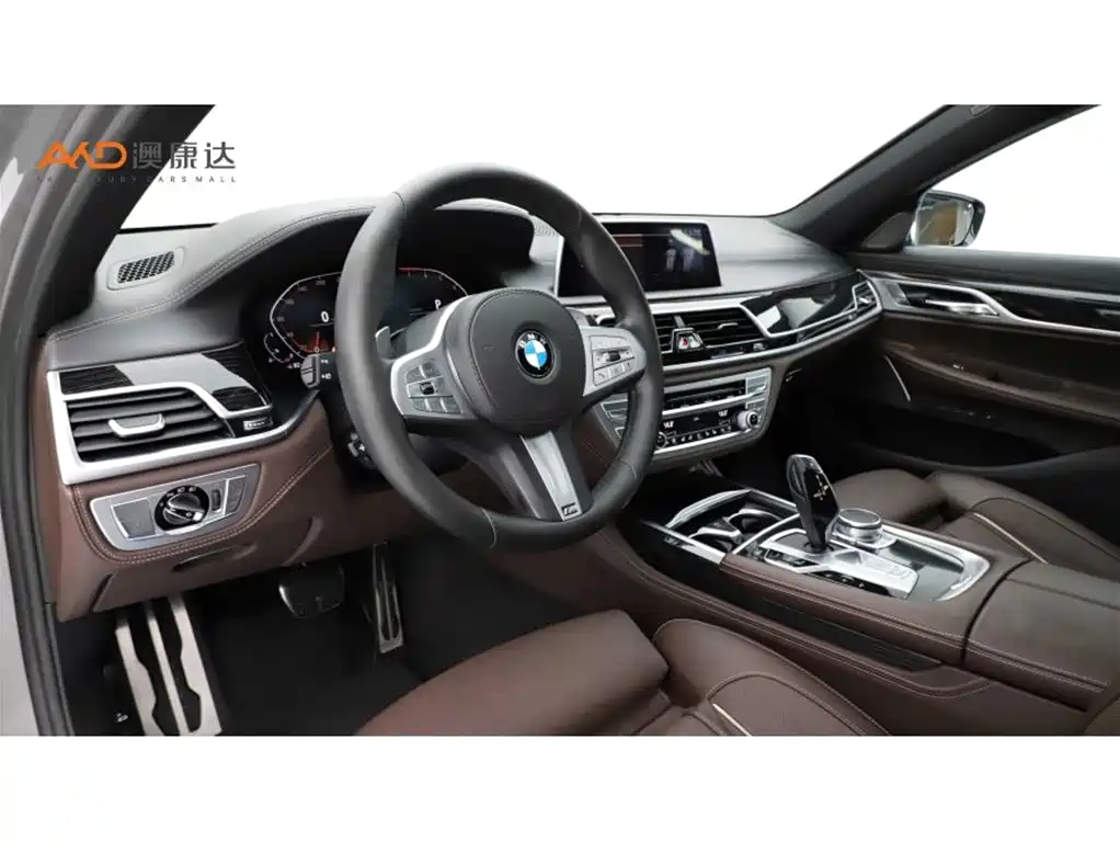 BMW 7 Series 2019 740Li Exclusive M Sport Package фото 6