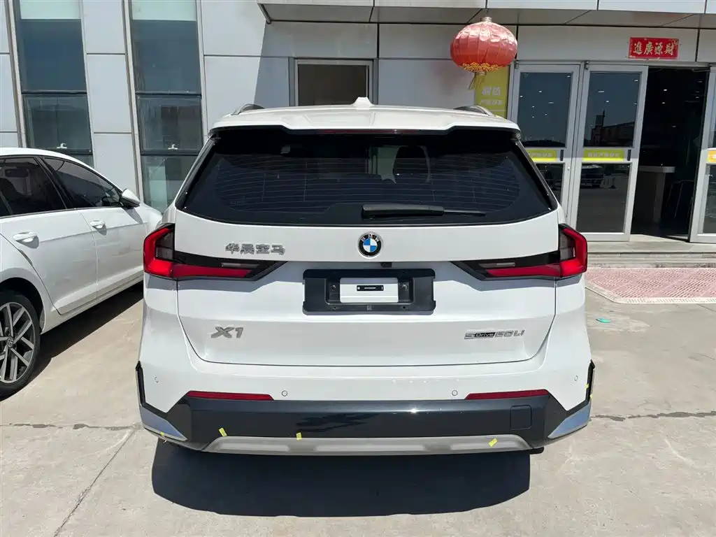 BMW X1 2023 sDrive20Li X Design Package фото 11
