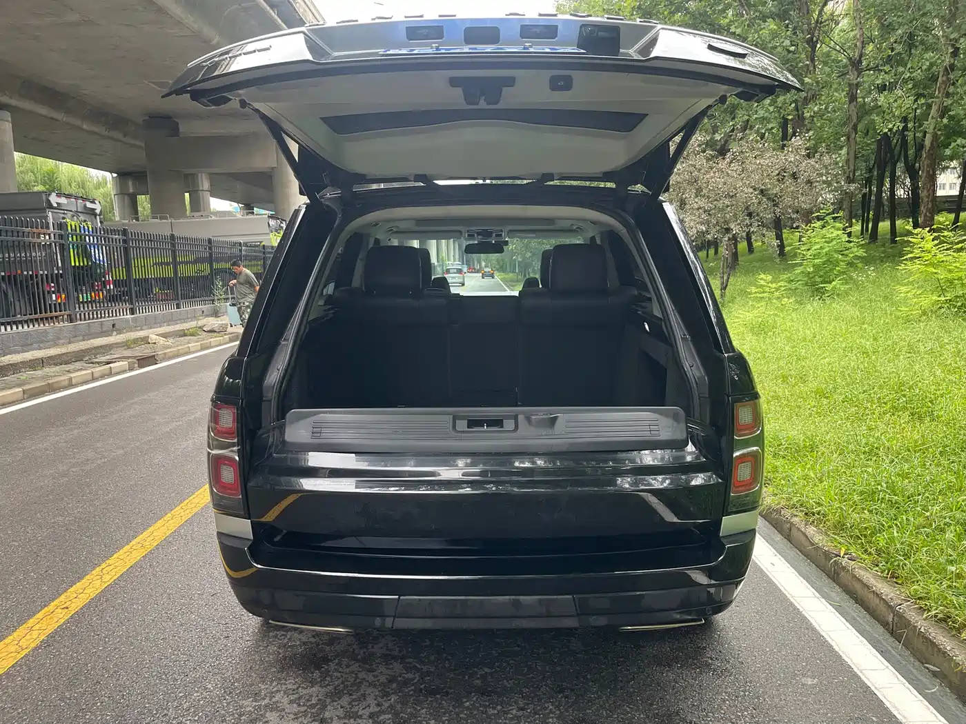 Land Rover Range Rover 2015 2013 NA 5.0 V8 Vogue