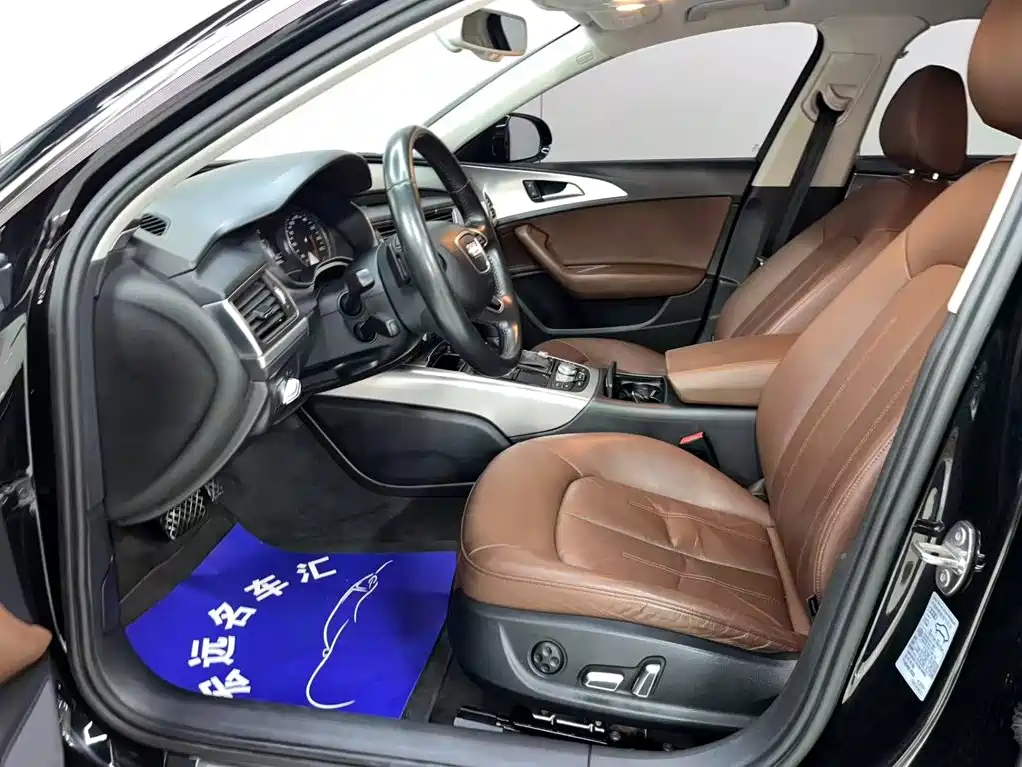 Фото 6 - Audi A6L
