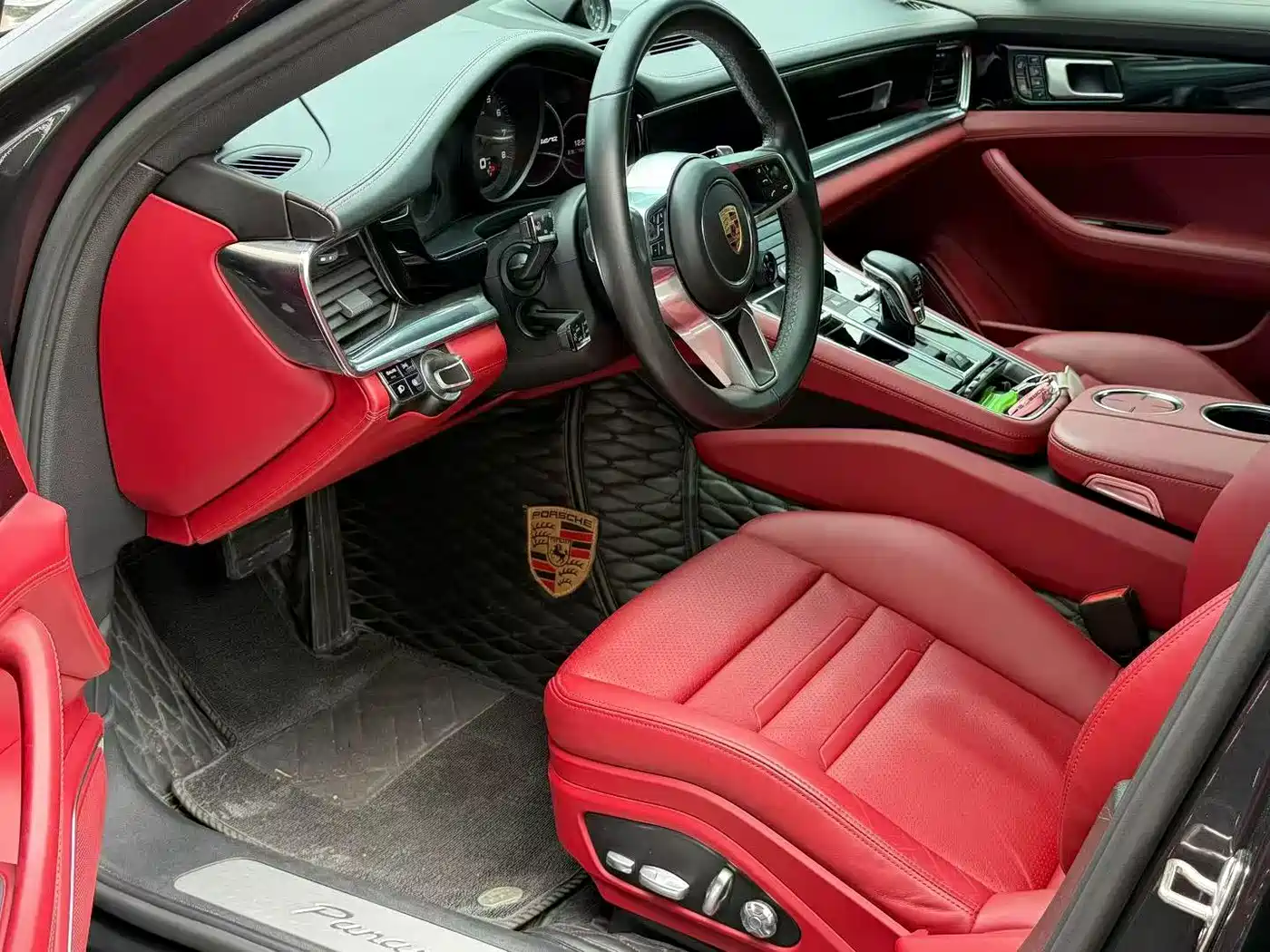 Porsche Panamera 2019 Panamera 4 Executive Long Wheelbase 2.9T фото 4