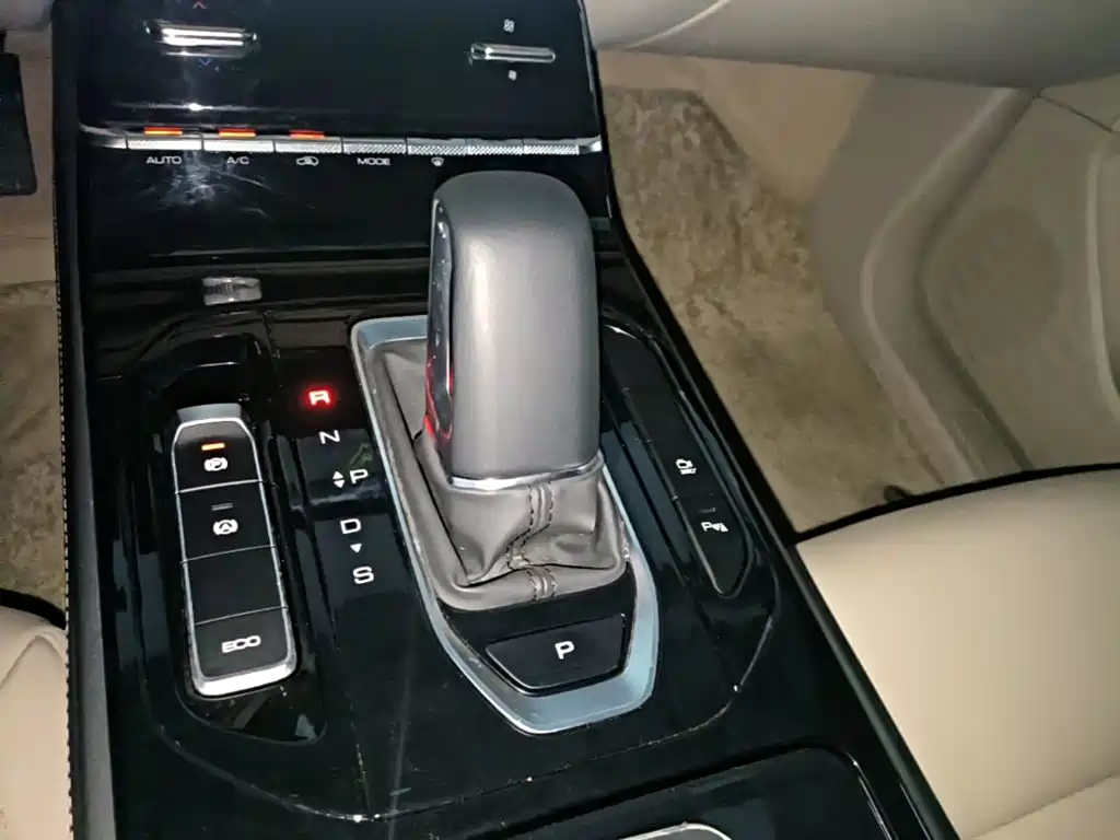 Wuling Motors Wuling Victory 2022 2022 280T 1.5T CVT Flagship
