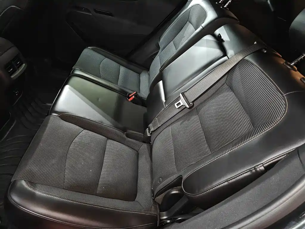 Chevrolet Equinox 2018 535T Automatic Frontier Edition фото 8