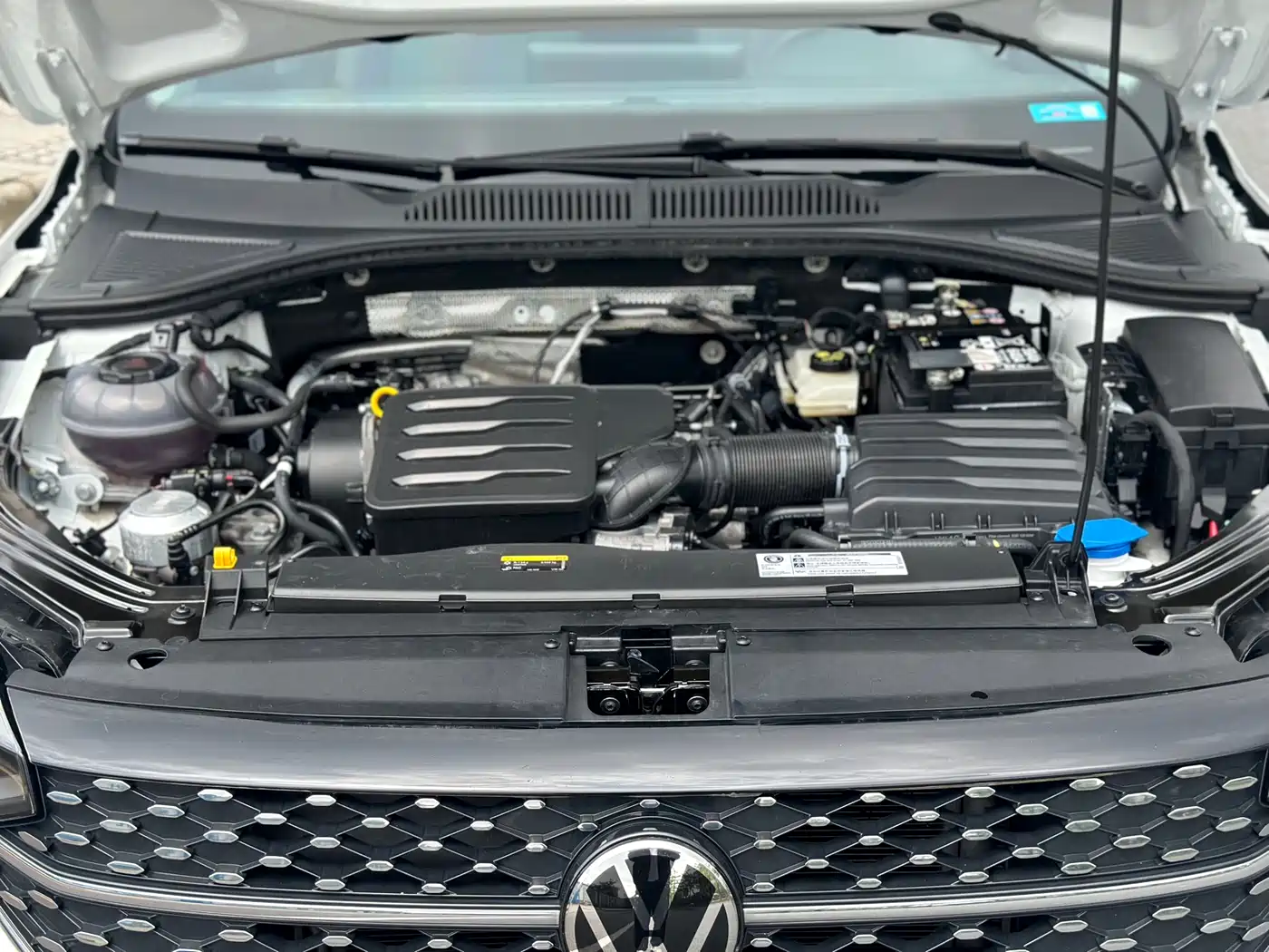 Volkswagen Lavida 2024 Model 1.5L Automatic Starlight 5 Million Edition фото 22