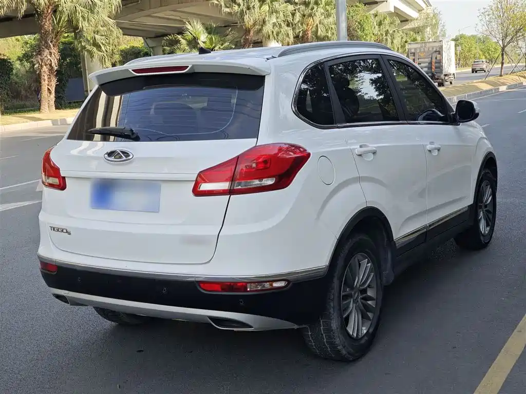 CHERY TIGGO 5