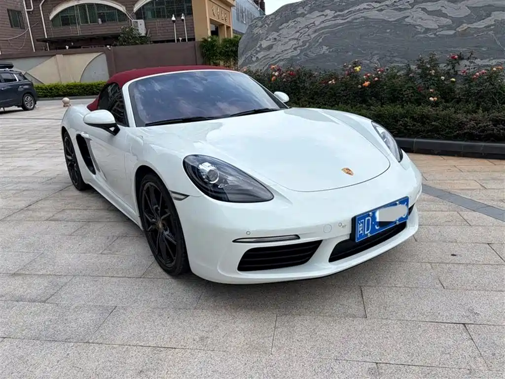 Porsche 718 2021 Spyder 2.0T фото 3