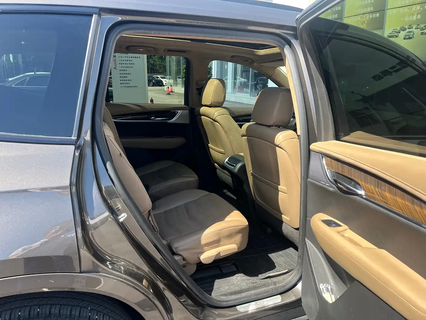 Cadillac XT6 2020 28T 6-Seater AWD Platinum Sport Edition фото 17