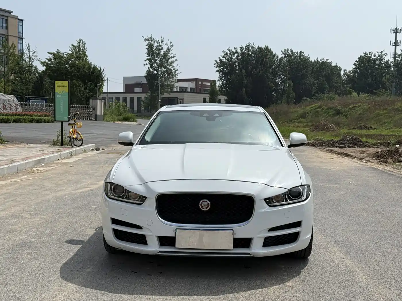Jaguar XEL 2019 2.0T 200PS Luxury фото 2