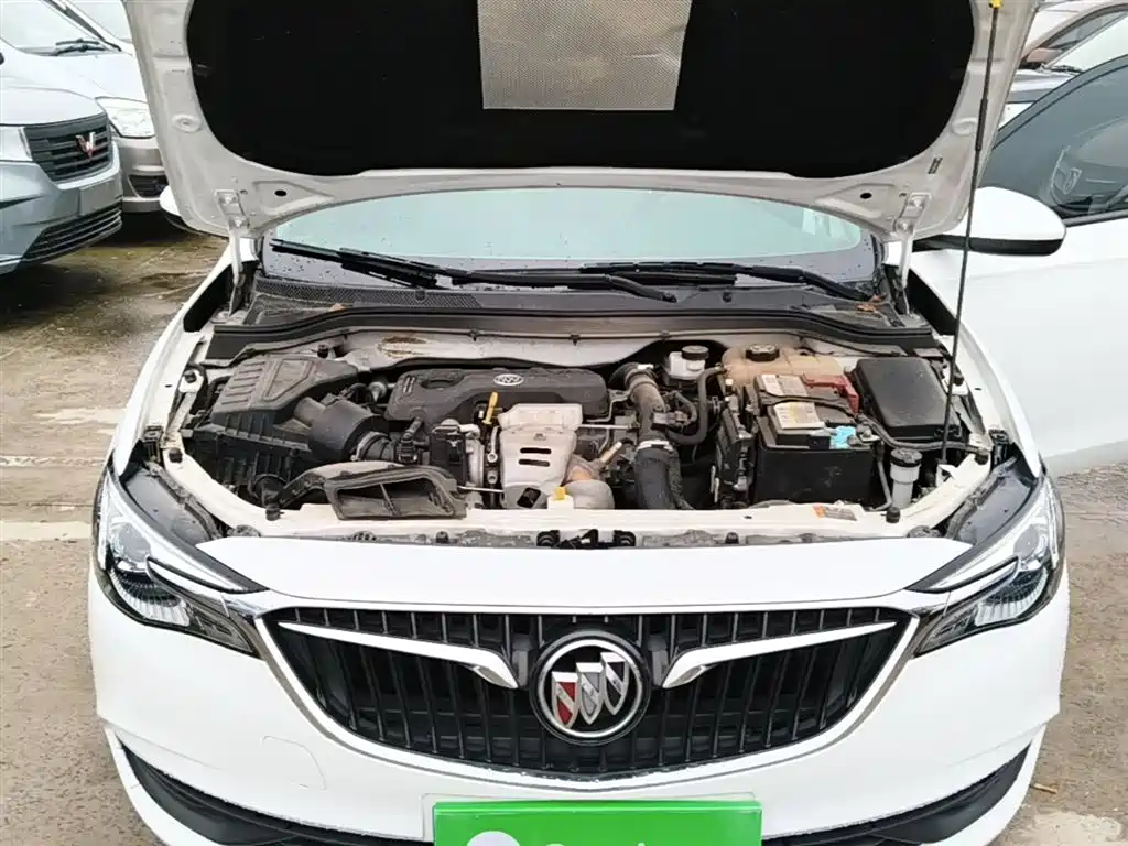 Buick Excelle 2018 15T DCT Progressive (China V) фото 16