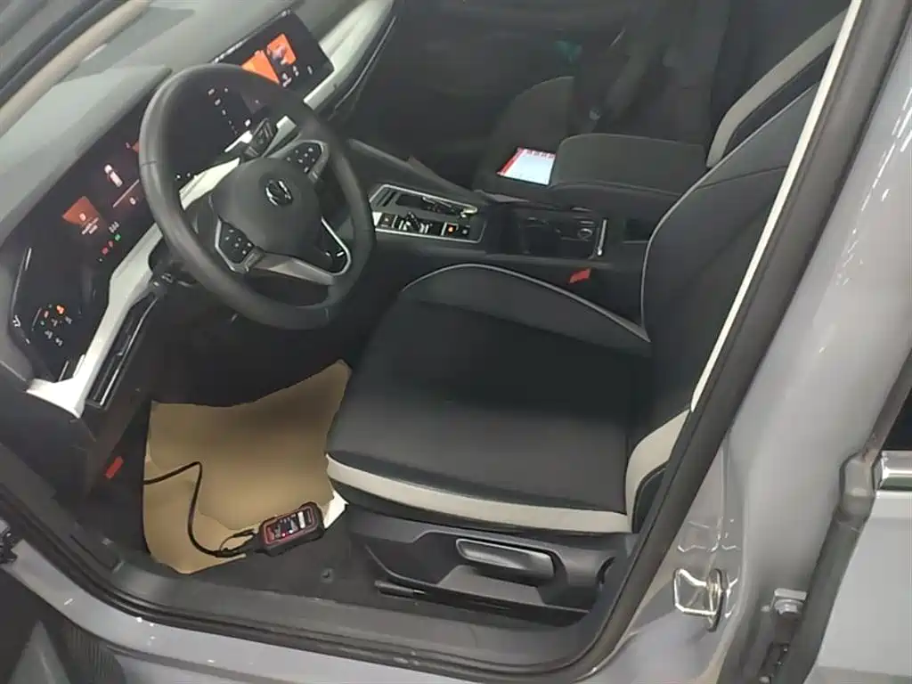 Volkswagen Golf 2023 Facelift 280TSI DSG Pro фото 15
