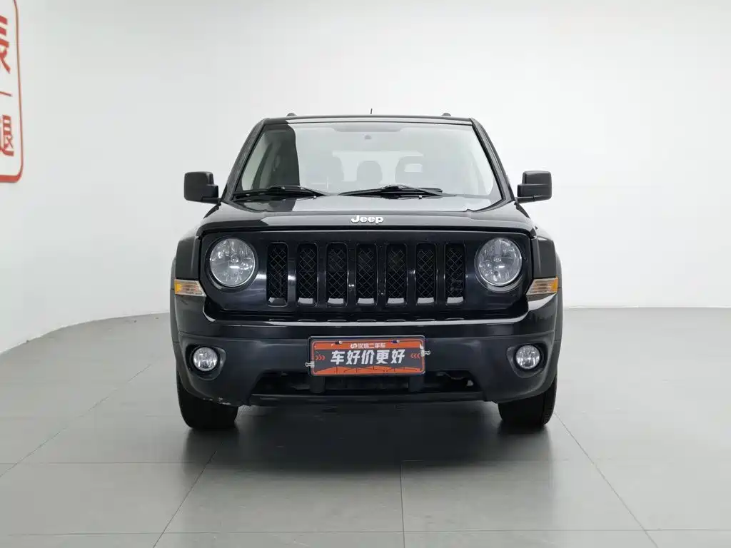 Jeep Patriot 2013 2014 2.4L Sport