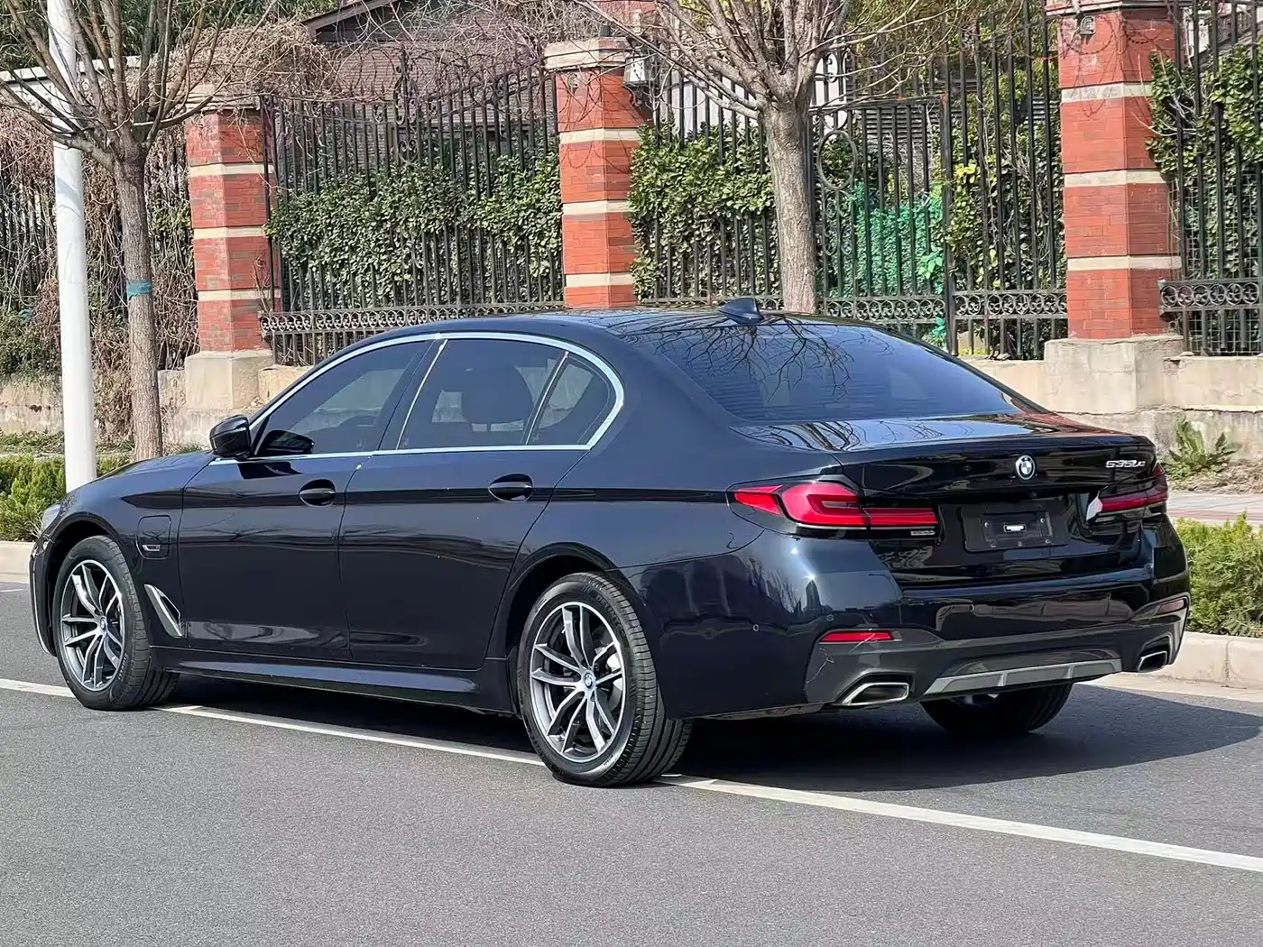 BMW 5 Series New Energy 2022 Facelift 535Le M Sport Package фото 4