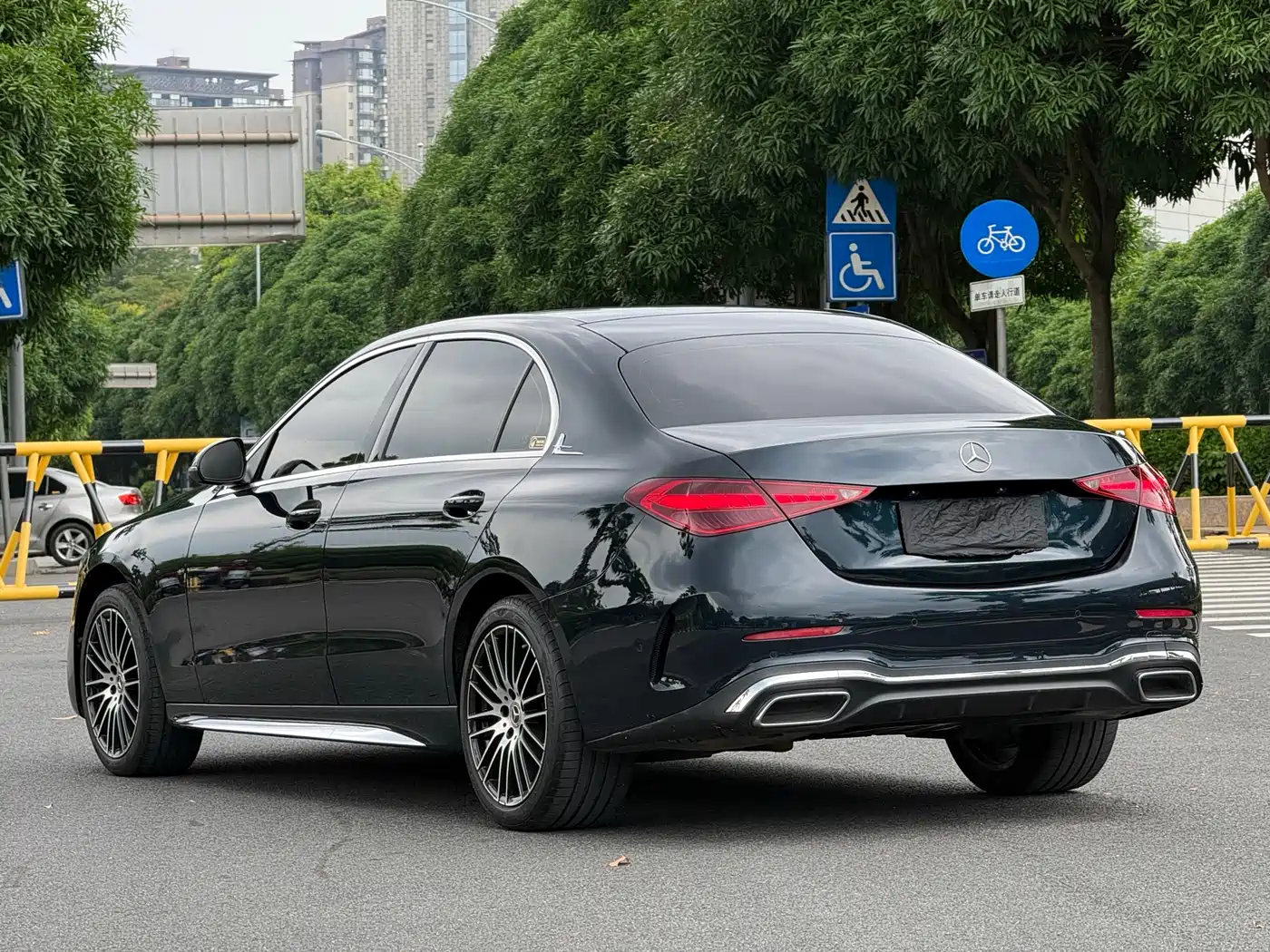 Mercedes-Benz C-Class 2022 C 260 L Sport Edition фото 4