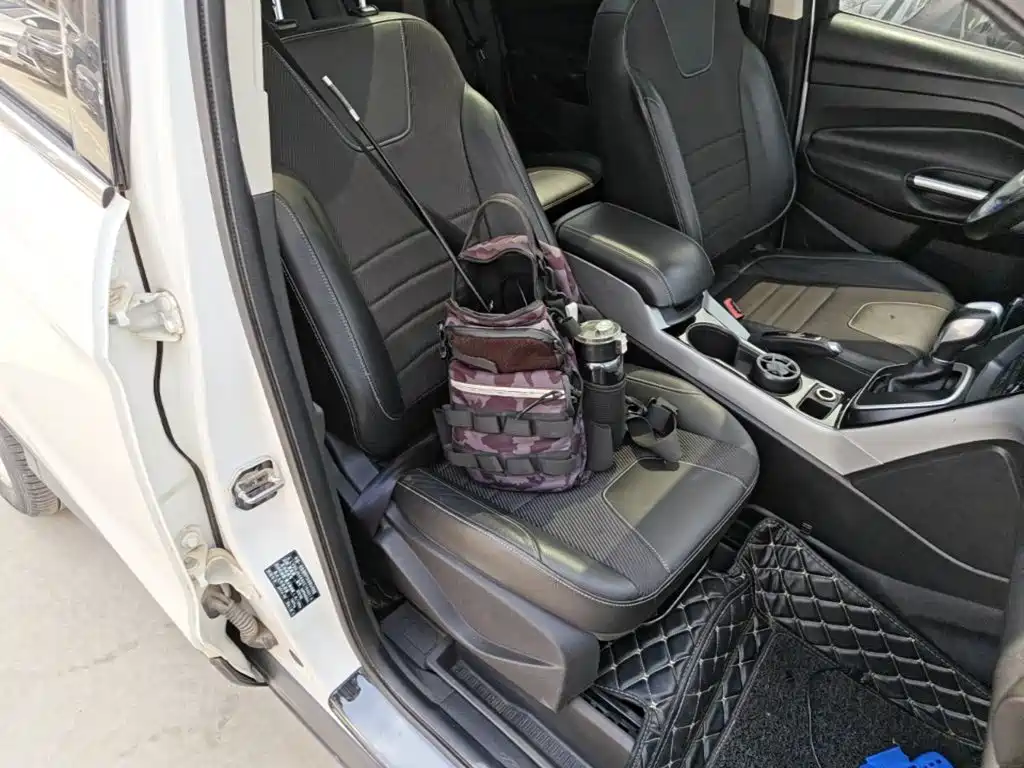 Ford Kuga 2015 2013 1.6L GTDi FWD Trend