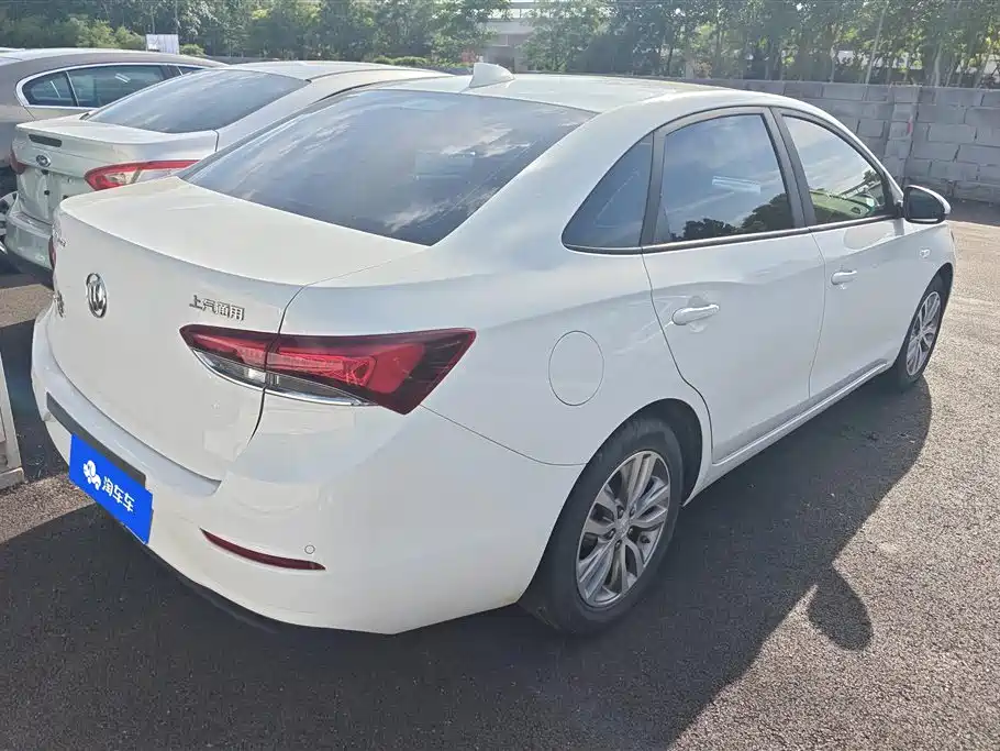 Buick Excelle 2019 18T Auto Connected Elite China VI фото 3