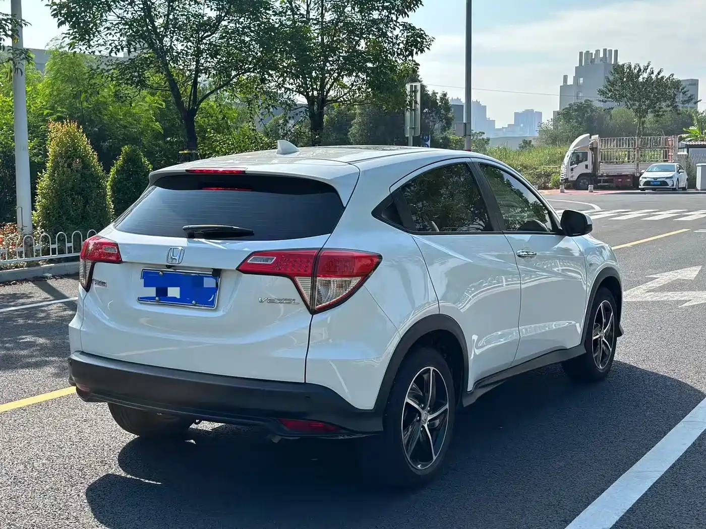 Photo 4 - Honda Vezel