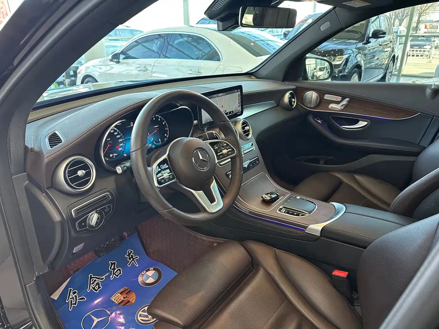 Mercedes-Benz GLC 2021 GLC 300 L 4MATIC Sporty фото 14