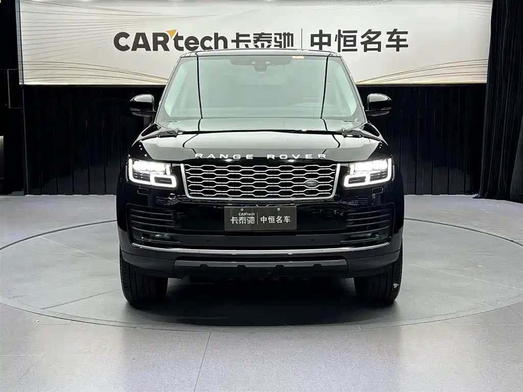 Land Rover Range Rover 2020 3.0 L6 Heritage Extended Edition фото 12