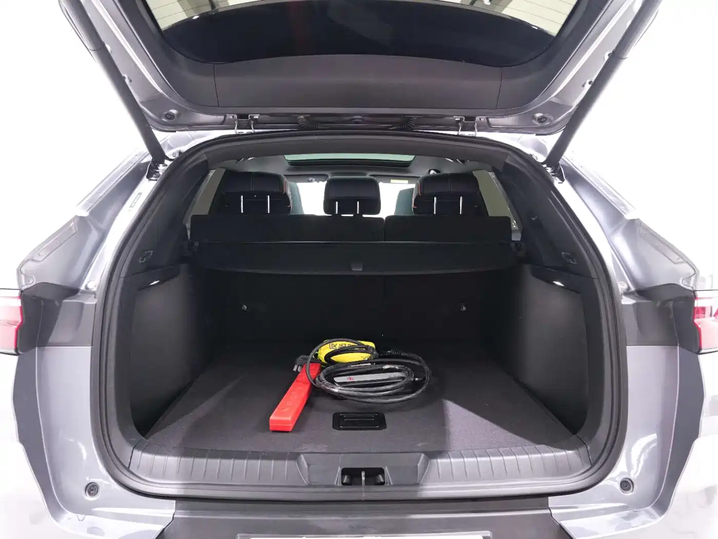 BYD Song PLUS PHEV 2021 DM-i 51KM Honor фото 14