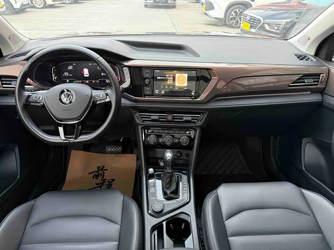 Volkswagen Tharu 2019 Model 330TSI 4WD Flagship Edition China VI фото 9