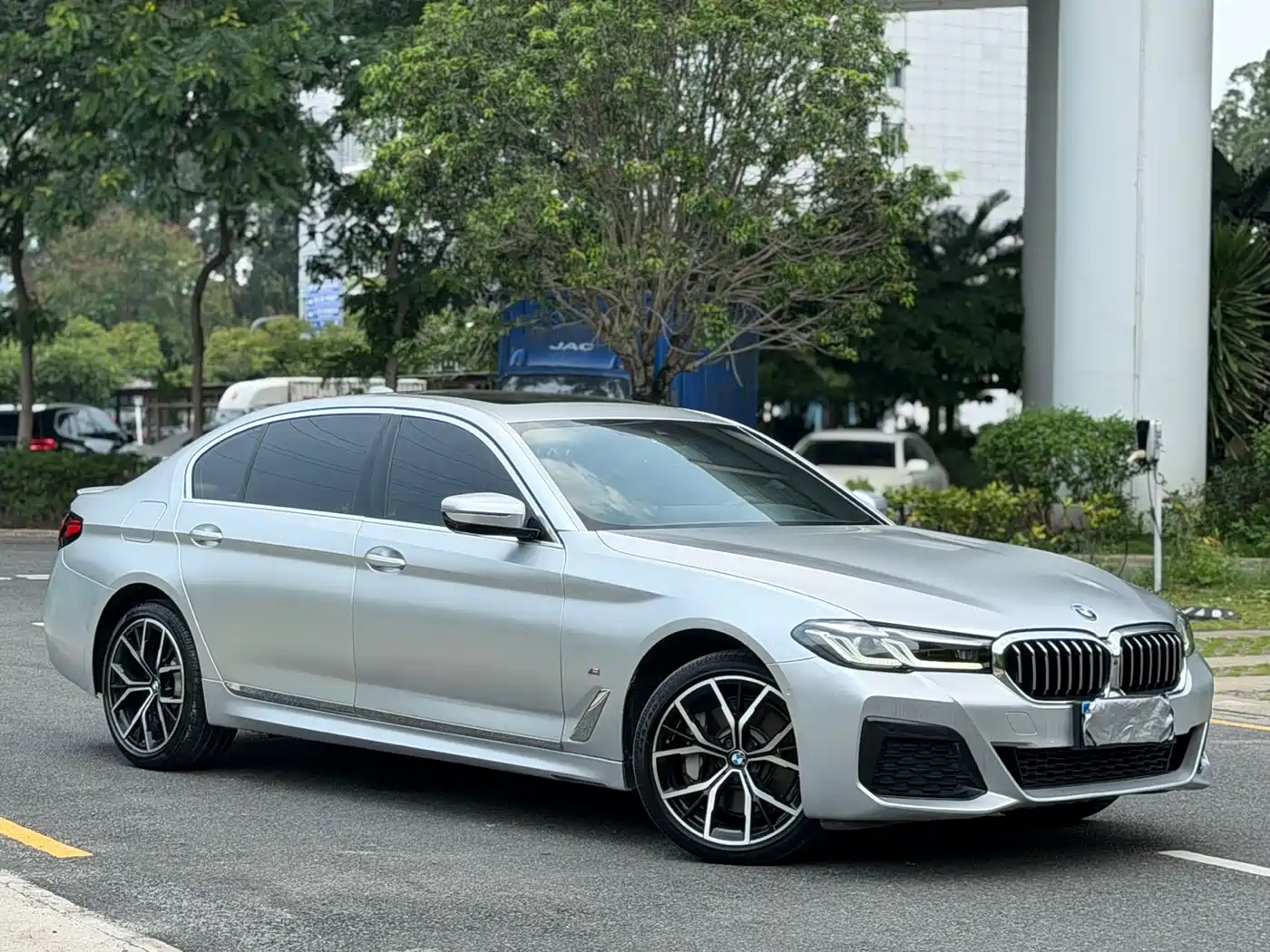BMW 5 Series 2021 530Li Premium M Sport Package фото 3