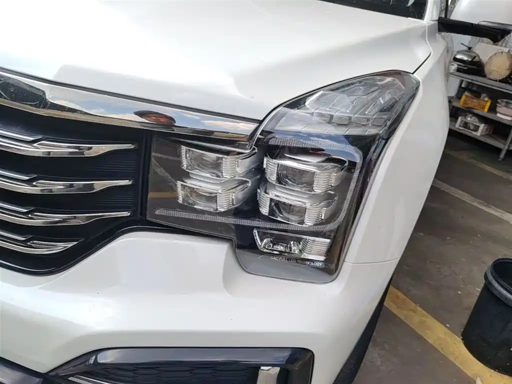 GAC Trumpchi Trumpchi GS8 2020 390T 2WD Luxury Smart Connect Anniversary Edition (7-Seater) фото 24