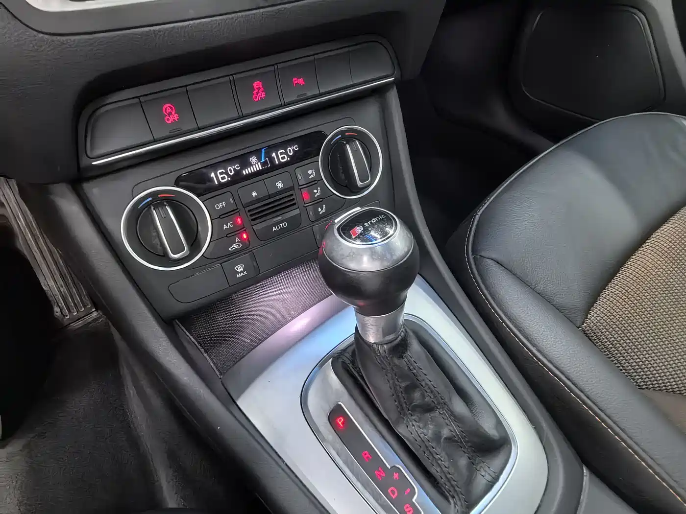Audi Q3 2018 30 TFSI Fashion Collector's Edition фото 12