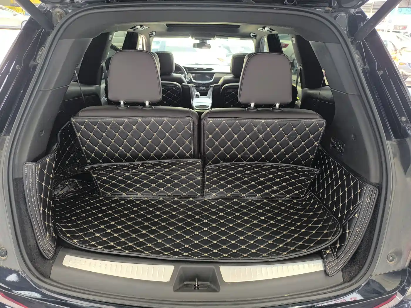 Cadillac XT6 2021 2.0T 6-seater 4WD Luxury фото 20