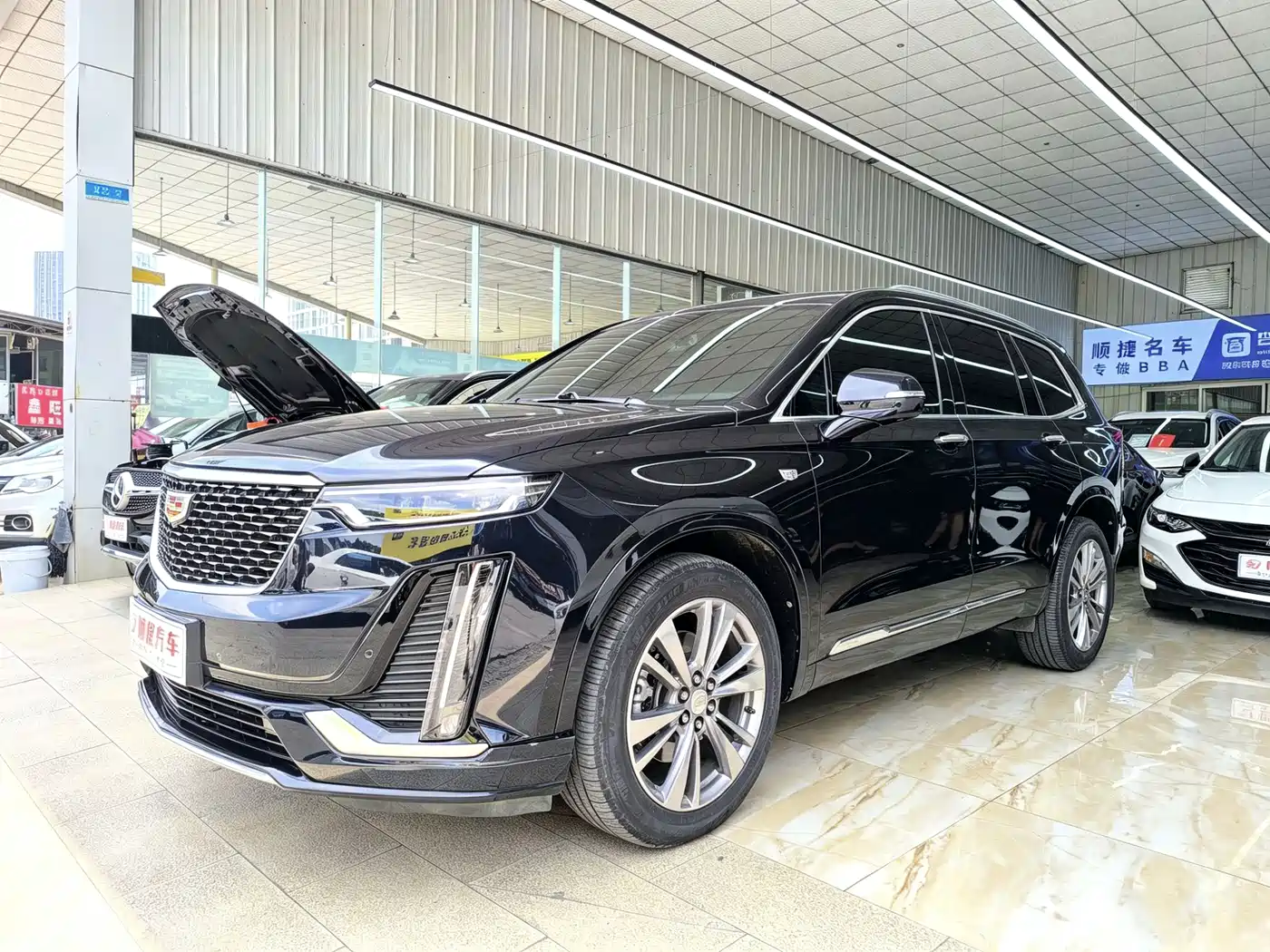 Cadillac XT6 2021 2.0T 6-seater 4WD Luxury