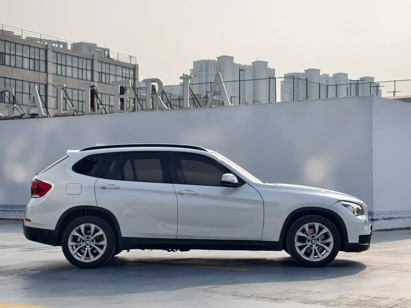 BMW X1 (Import) 2012 sDrive18i Luxury фото 5