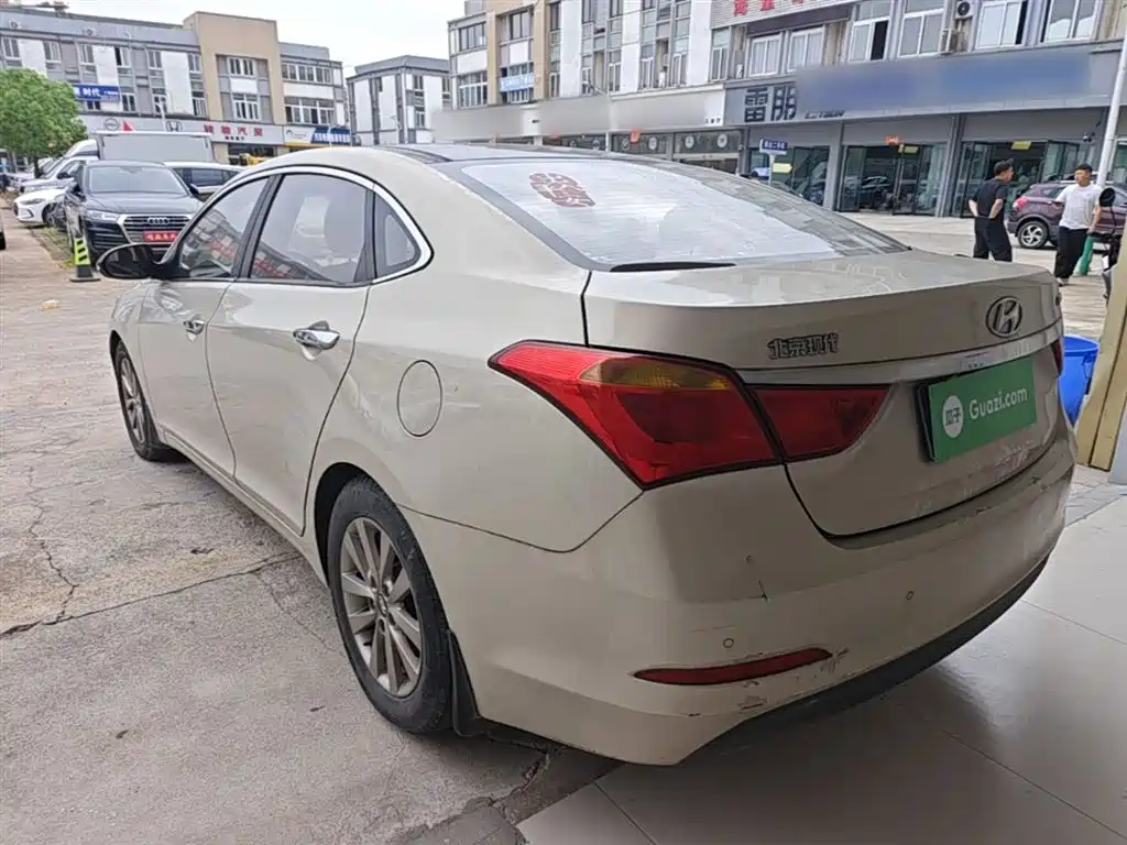 Hyundai Mistra 2014 1.8L Auto Smart GLS фото 5