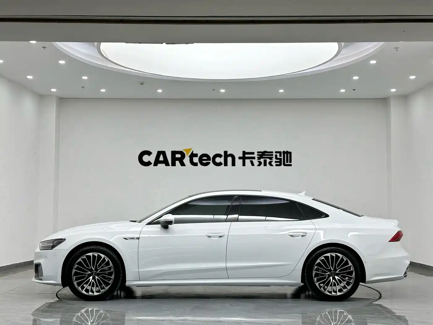 Audi A7L 2022 45 TFSI quattro S-line Vision Crystal Package фото 4