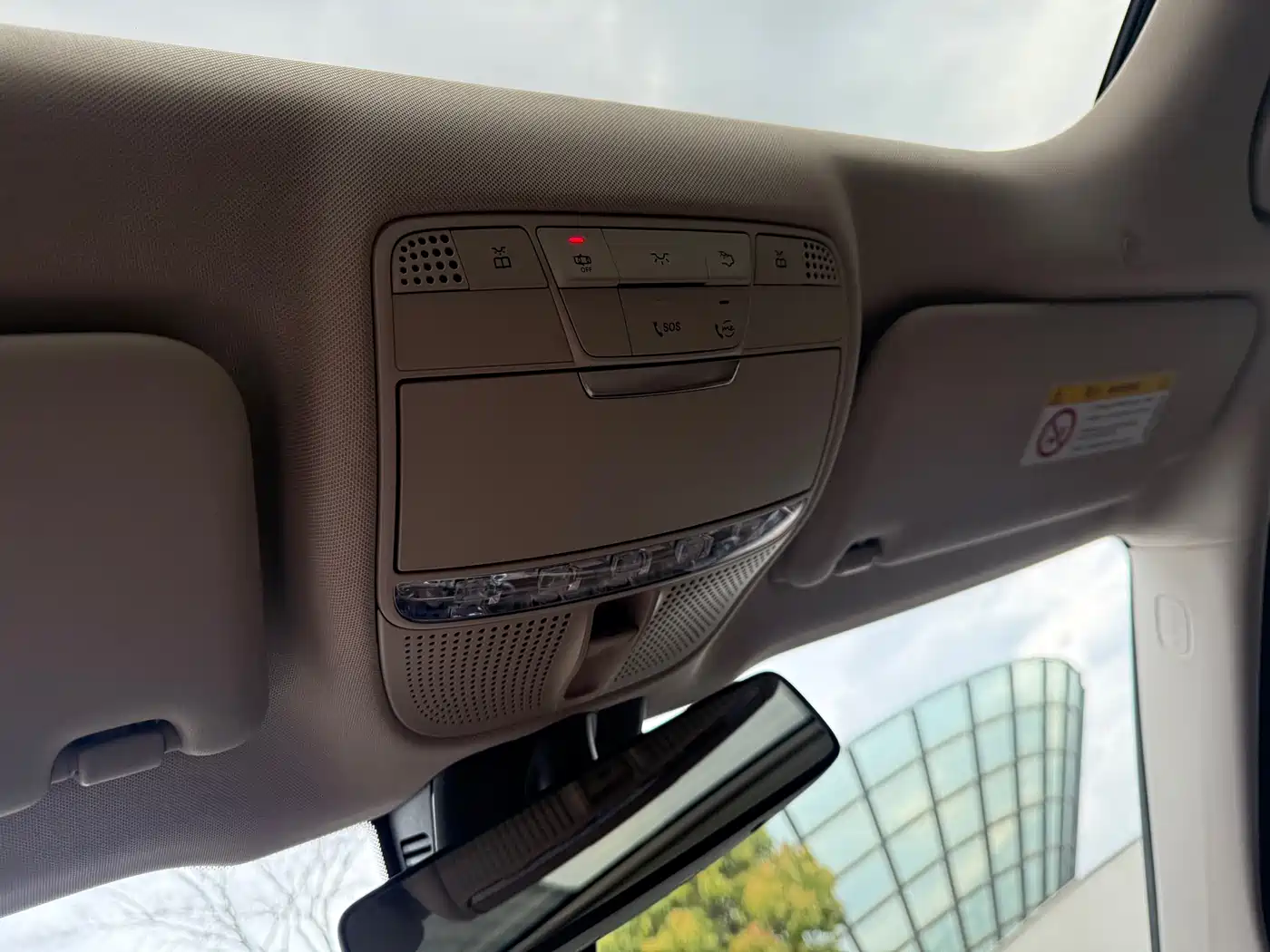 Mercedes-Benz E-Class 2023 E 300 L Fashion фото 29
