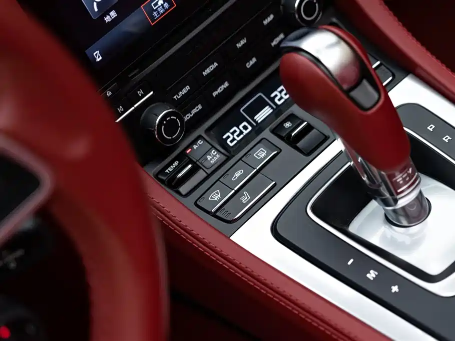 Porsche 718 2022 Boxster 2.0T фото 18