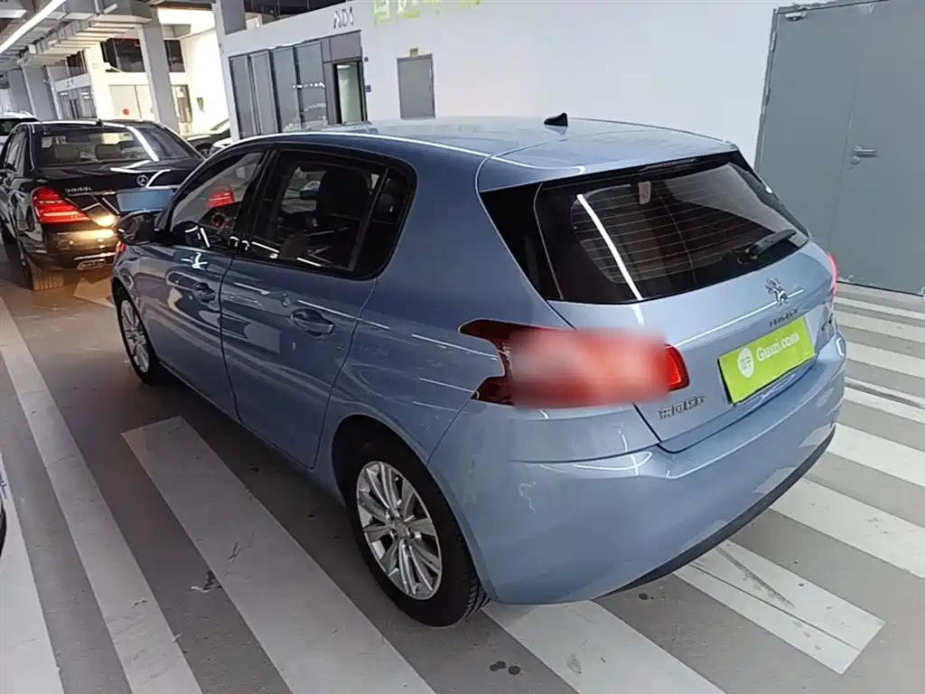 Peugeot 308S 2015 1.2T Auto Elegance Edition фото 5