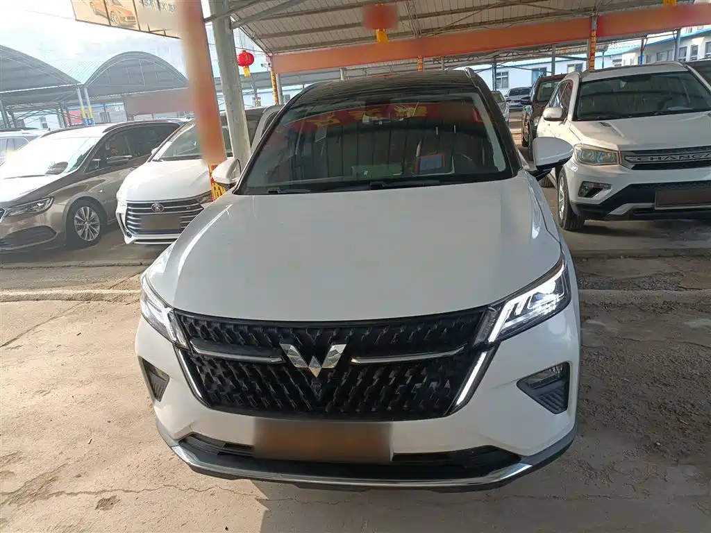Wuling Motors Wuling Xingchen 2022 2021 1.5T CVT Starlight Edition