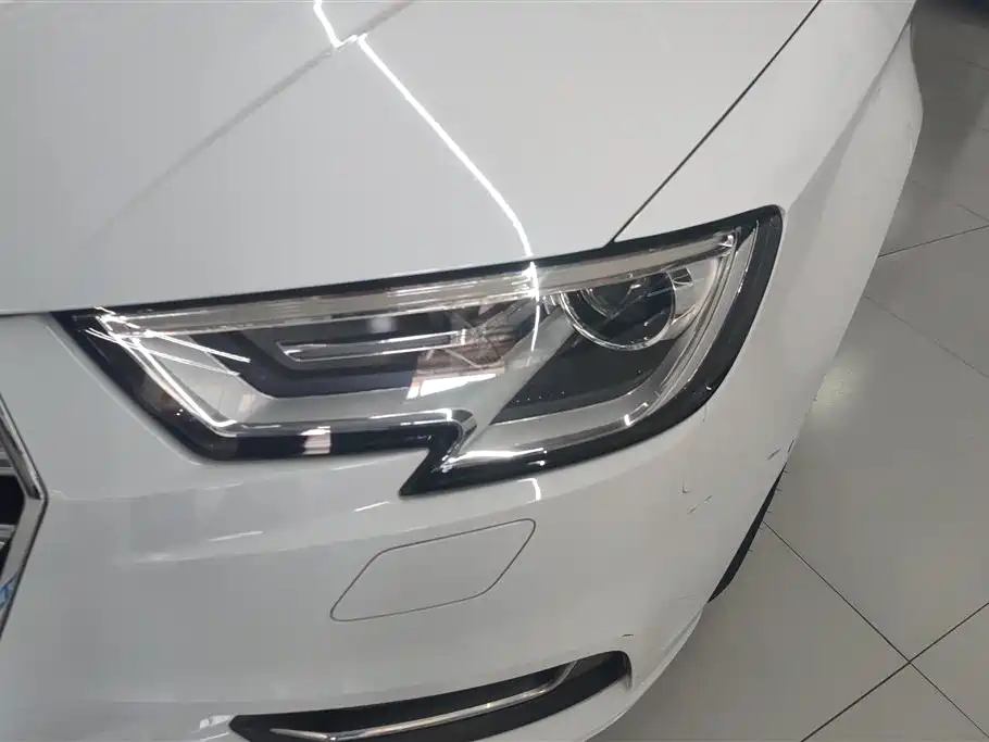 Audi A3 2019 Limousine 35 TFSI Progressive China V фото 5