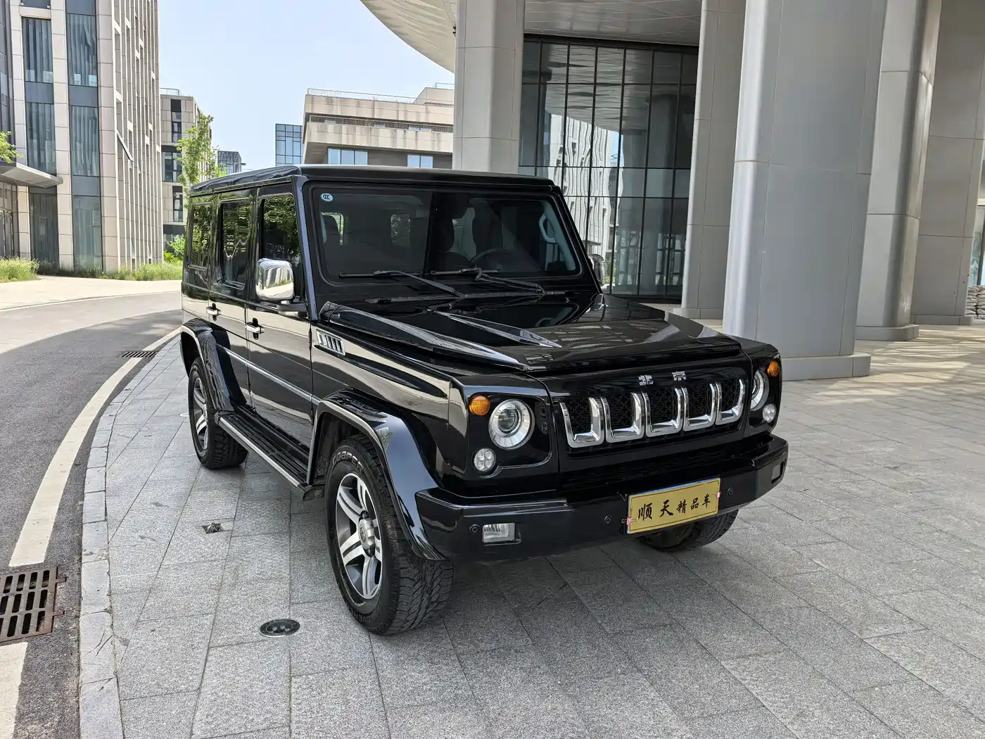 BAIC ORV Beijing Off-Road BJ80 2016 2.3T Auto Premium Edition фото 3