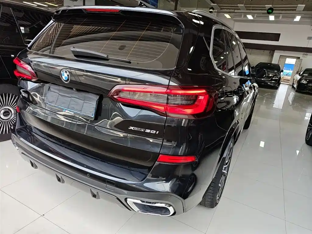 BMW X5 (IMPORTED)